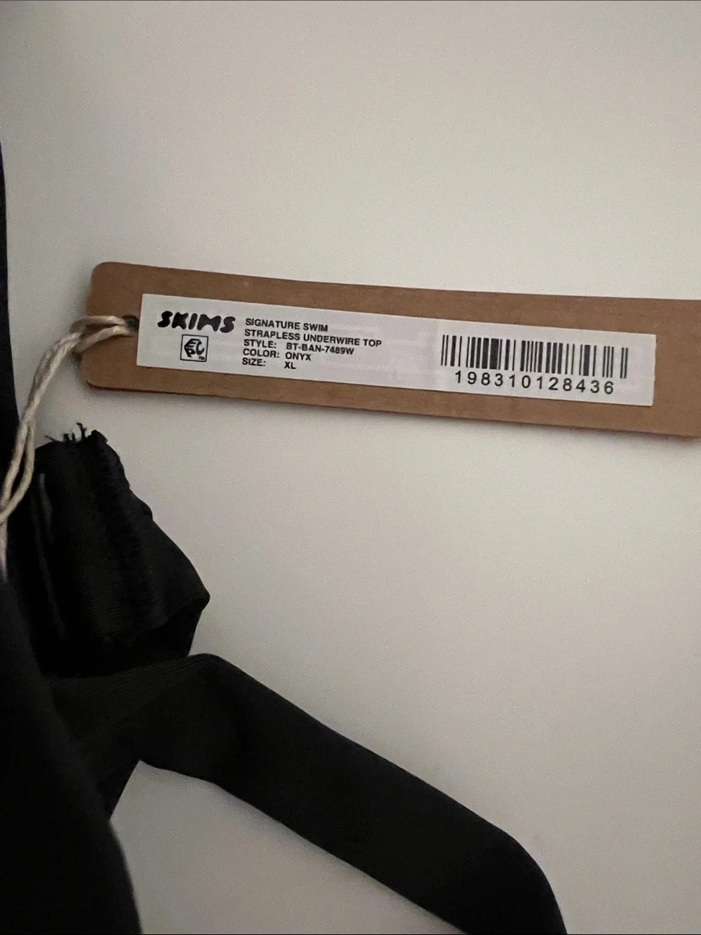 SKIMS Signature Swim Black Strapless Underwire Bikini Top